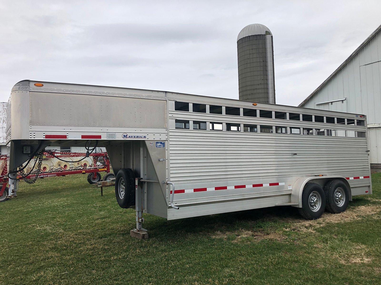 Property photo 33 - *** VIRTUAL ONLINE AND PHONE BID *** FARM EQUIPMENT AUCTION IN WAYNE COUNTY, INDIANA