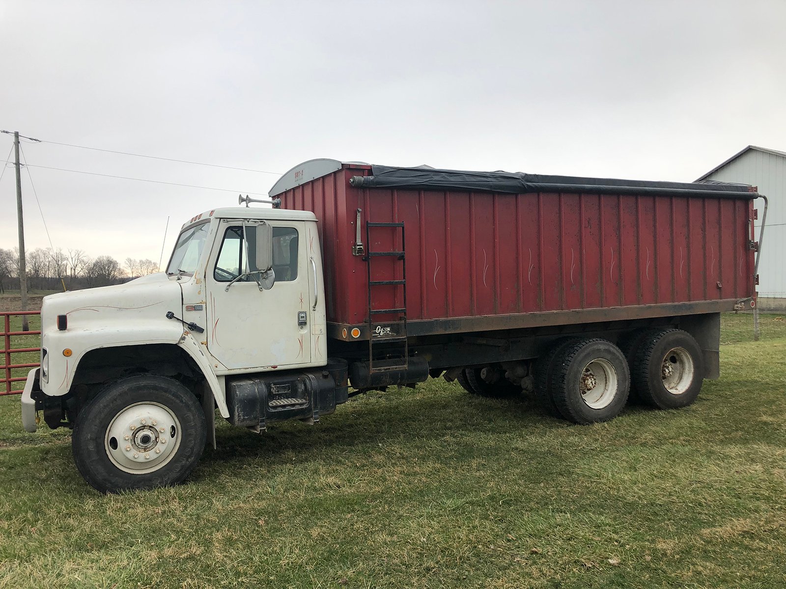 Property photo 73 - *** VIRTUAL ONLINE AND PHONE BID *** FARM EQUIPMENT AUCTION IN WAYNE COUNTY, INDIANA