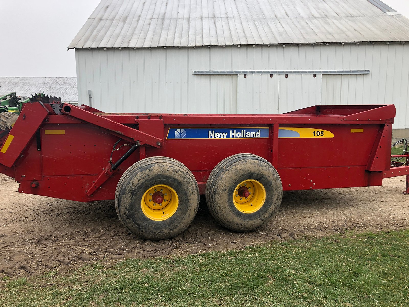 Property photo 96 - *** VIRTUAL ONLINE AND PHONE BID *** FARM EQUIPMENT AUCTION IN WAYNE COUNTY, INDIANA