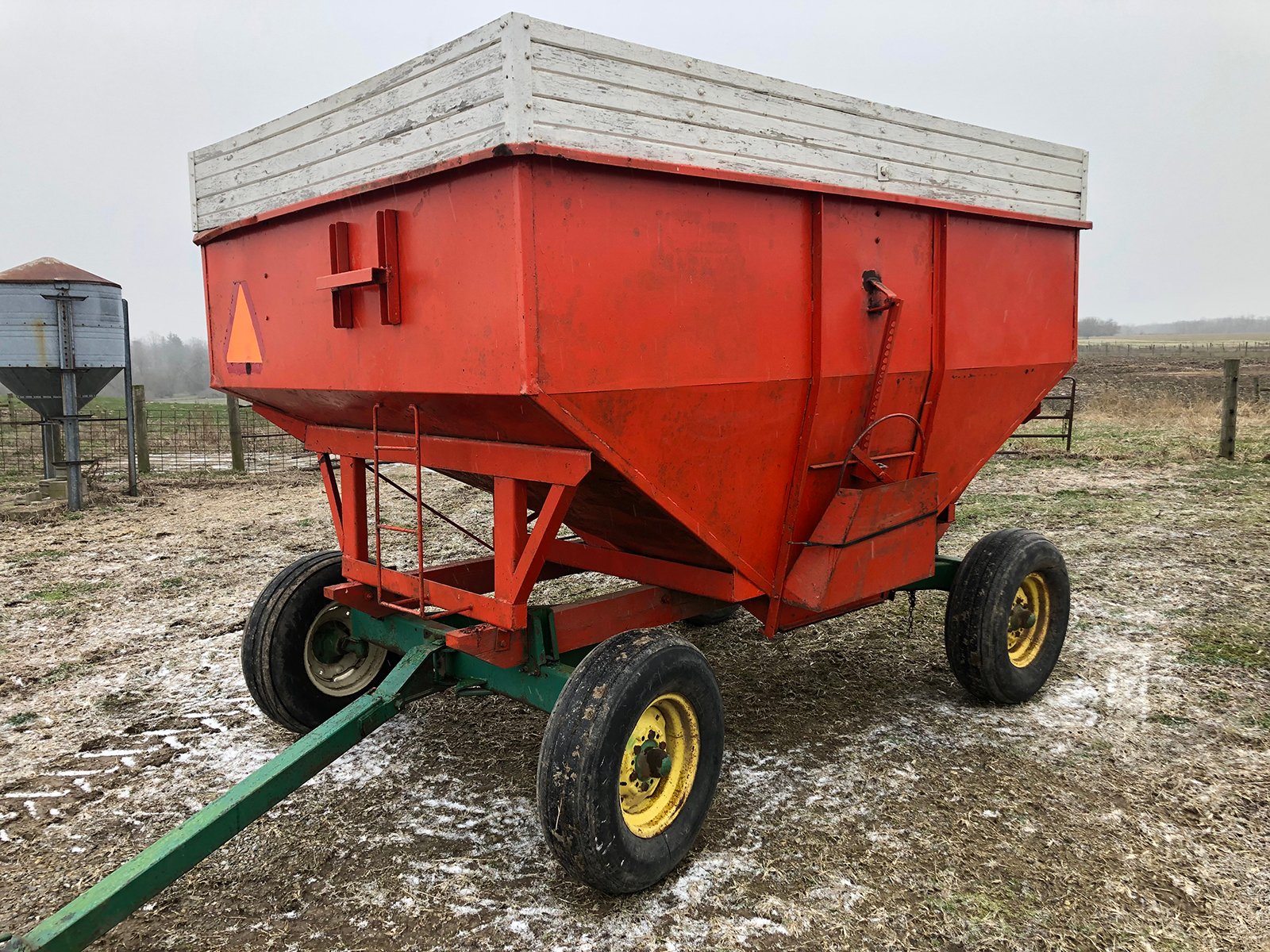 Property photo 113 - *** VIRTUAL ONLINE AND PHONE BID *** FARM EQUIPMENT AUCTION IN WAYNE COUNTY, INDIANA