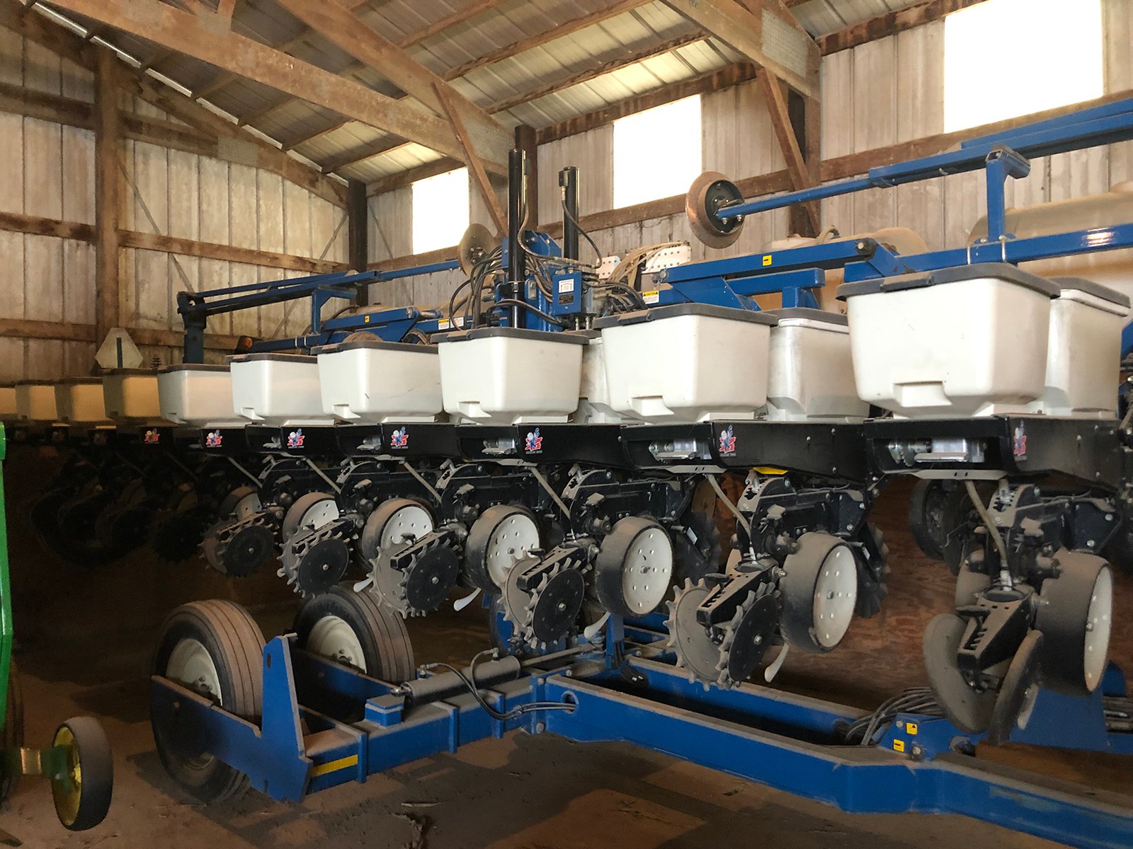 Property photo 121 - *** VIRTUAL ONLINE AND PHONE BID *** FARM EQUIPMENT AUCTION IN WAYNE COUNTY, INDIANA
