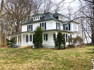 House in Fayette County, Ohio - *** BIDDING WILL BE VIA PHONE OR INTERNET *** IMPORTANT OHIO LAND AUCTION - 516+/- ACRES OFFERED IN 9 TRACTS IN FAYETTE COUNTY, OHIO