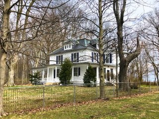 House in Fayette County, Ohio - *** BIDDING WILL BE VIA PHONE OR INTERNET *** IMPORTANT OHIO LAND AUCTION - 516+/- ACRES OFFERED IN 9 TRACTS IN FAYETTE COUNTY, OHIO