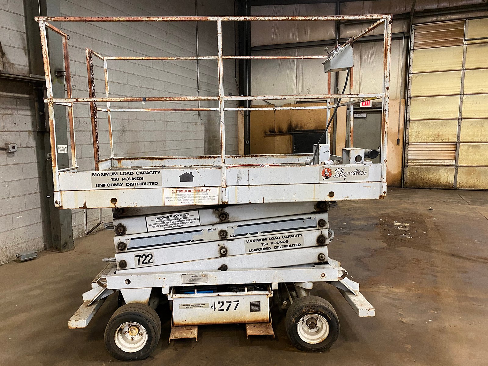 Property photo 42 - SPRING ONLINE EQUIPMENT AUCTION