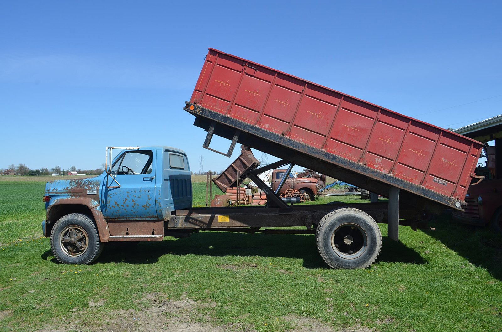 Property photo 10 - FARM EQUIPMENT AUCTION IN ALLEN COUNTY, INDIANA