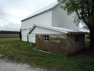 Barn in Delaware County, Indiana - IMPORTANT LAND AUCTION - 320+/- ACRES OFFERED IN 10 TRACTS IN DELAWARE COUNTY, INDIANA