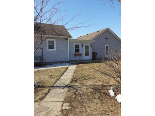 Home in Allen County, Indiana - REAL ESTATE & PERSONAL PROPERTY AUCTION - 4+/- ACRES IN ALLEN COUNTY, INDIANA