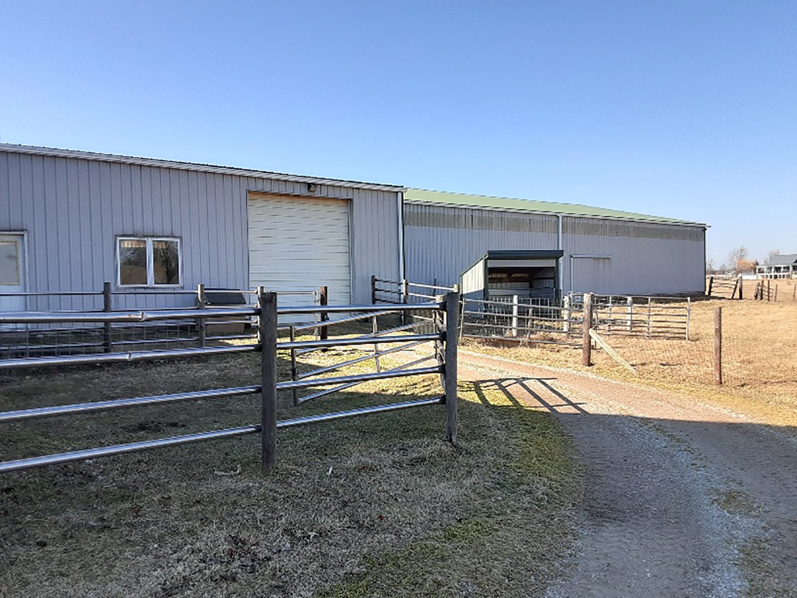 Barn in Allen County, Indiana - REAL ESTATE & PERSONAL PROPERTY AUCTION - 4+/- ACRES IN ALLEN COUNTY, INDIANA