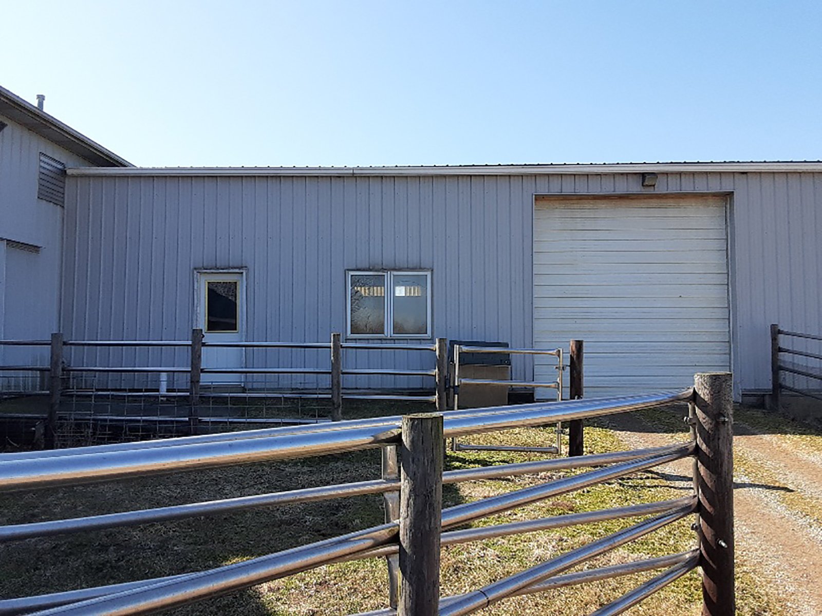 Barn in Allen County, Indiana - REAL ESTATE & PERSONAL PROPERTY AUCTION - 4+/- ACRES IN ALLEN COUNTY, INDIANA