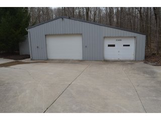 Barn in Allen County, Indiana - REAL ESTATE & PERSONAL PROPERTY AUCTION - 4+/- ACRES IN ALLEN COUNTY, INDIANA