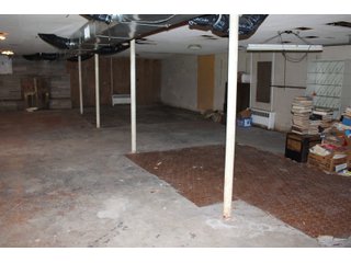 Inside Home on Tract 1 in Wabash County, Indiana - ABSOLUTE REAL ESTATE AUCTION - 20 HOMES, RENTAL PROPERTIES & 19+/- ACRES WITH HOME IN WABASH, WHITLEY & ALLEN COUNTIES, INDIANA