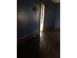 Inside Home on Tract 8 in Wabash County, Indiana - ABSOLUTE REAL ESTATE AUCTION - 20 HOMES, RENTAL PROPERTIES & 19+/- ACRES WITH HOME IN WABASH, WHITLEY & ALLEN COUNTIES, INDIANA