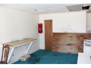 Inside Home on Tract 10 in Wabash County, Indiana - ABSOLUTE REAL ESTATE AUCTION - 20 HOMES, RENTAL PROPERTIES & 19+/- ACRES WITH HOME IN WABASH, WHITLEY & ALLEN COUNTIES, INDIANA