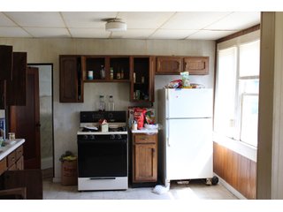 Inside Home on Tract 10 in Wabash County, Indiana - ABSOLUTE REAL ESTATE AUCTION - 20 HOMES, RENTAL PROPERTIES & 19+/- ACRES WITH HOME IN WABASH, WHITLEY & ALLEN COUNTIES, INDIANA