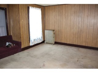 Inside Home on Tract 10 in Wabash County, Indiana - ABSOLUTE REAL ESTATE AUCTION - 20 HOMES, RENTAL PROPERTIES & 19+/- ACRES WITH HOME IN WABASH, WHITLEY & ALLEN COUNTIES, INDIANA
