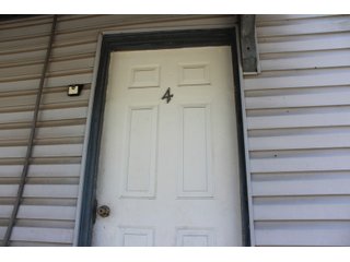 Inside Home on Tract 10 in Wabash County, Indiana - ABSOLUTE REAL ESTATE AUCTION - 20 HOMES, RENTAL PROPERTIES & 19+/- ACRES WITH HOME IN WABASH, WHITLEY & ALLEN COUNTIES, INDIANA