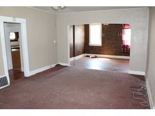 Inside Home on Tract 20 in Wabash County, Indiana - ABSOLUTE REAL ESTATE AUCTION - 20 HOMES, RENTAL PROPERTIES & 19+/- ACRES WITH HOME IN WABASH, WHITLEY & ALLEN COUNTIES, INDIANA