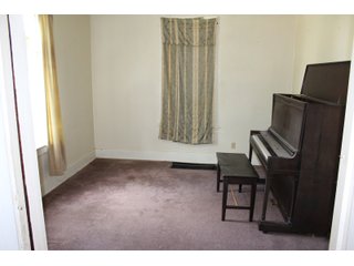 Inside Home on Tract 20 in Wabash County, Indiana - ABSOLUTE REAL ESTATE AUCTION - 20 HOMES, RENTAL PROPERTIES & 19+/- ACRES WITH HOME IN WABASH, WHITLEY & ALLEN COUNTIES, INDIANA