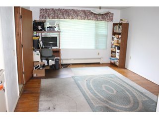 Inside Home on Tract 1 in Wabash County, Indiana - ABSOLUTE REAL ESTATE AUCTION - 20 HOMES, RENTAL PROPERTIES & 19+/- ACRES WITH HOME IN WABASH, WHITLEY & ALLEN COUNTIES, INDIANA
