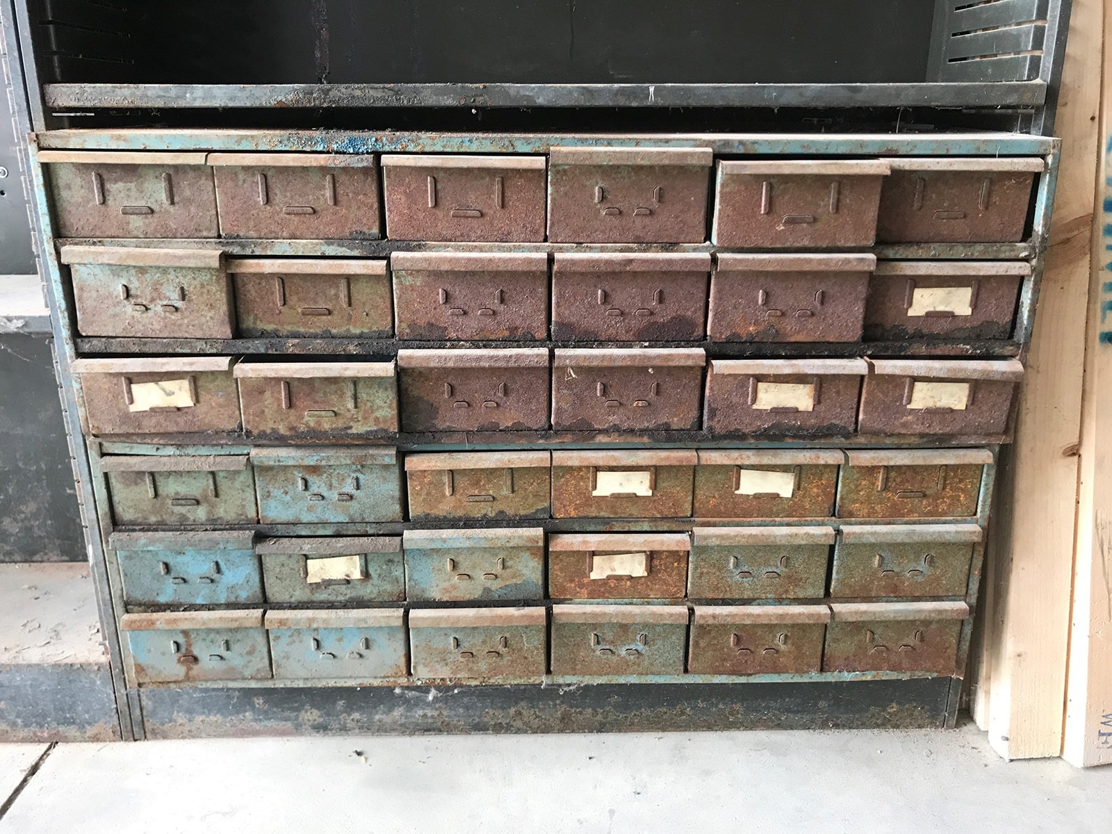 Property photo 34 - ONLINE ONLY PERSONAL PROPERTY AUCTION