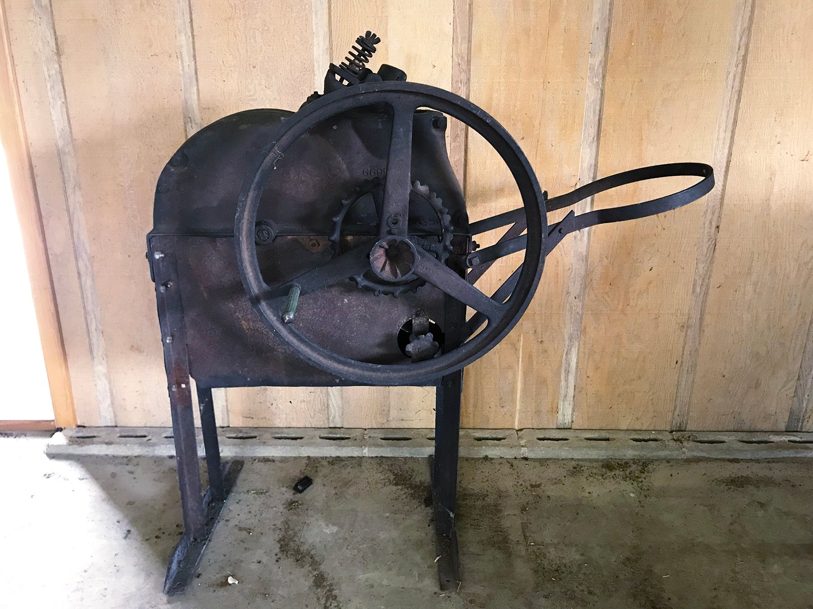 Property photo 76 - ONLINE ONLY PERSONAL PROPERTY AUCTION