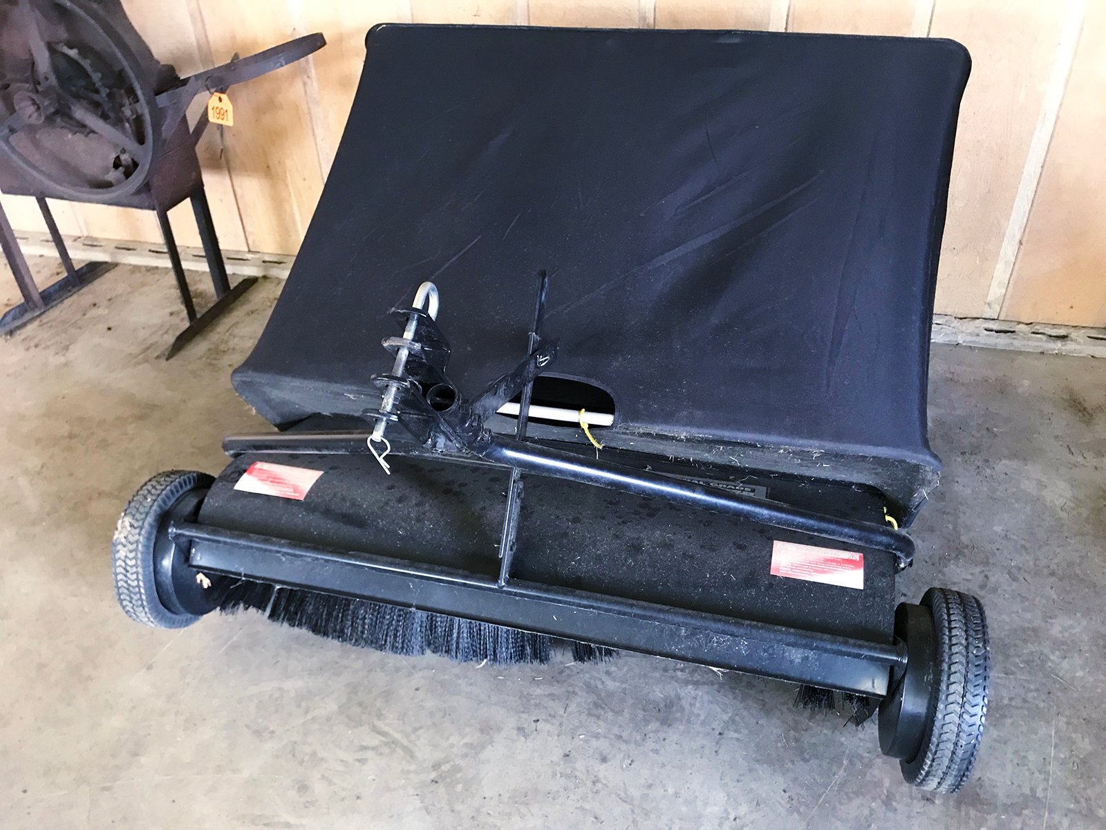 Property photo 9 - ONLINE ONLY PERSONAL PROPERTY AUCTION