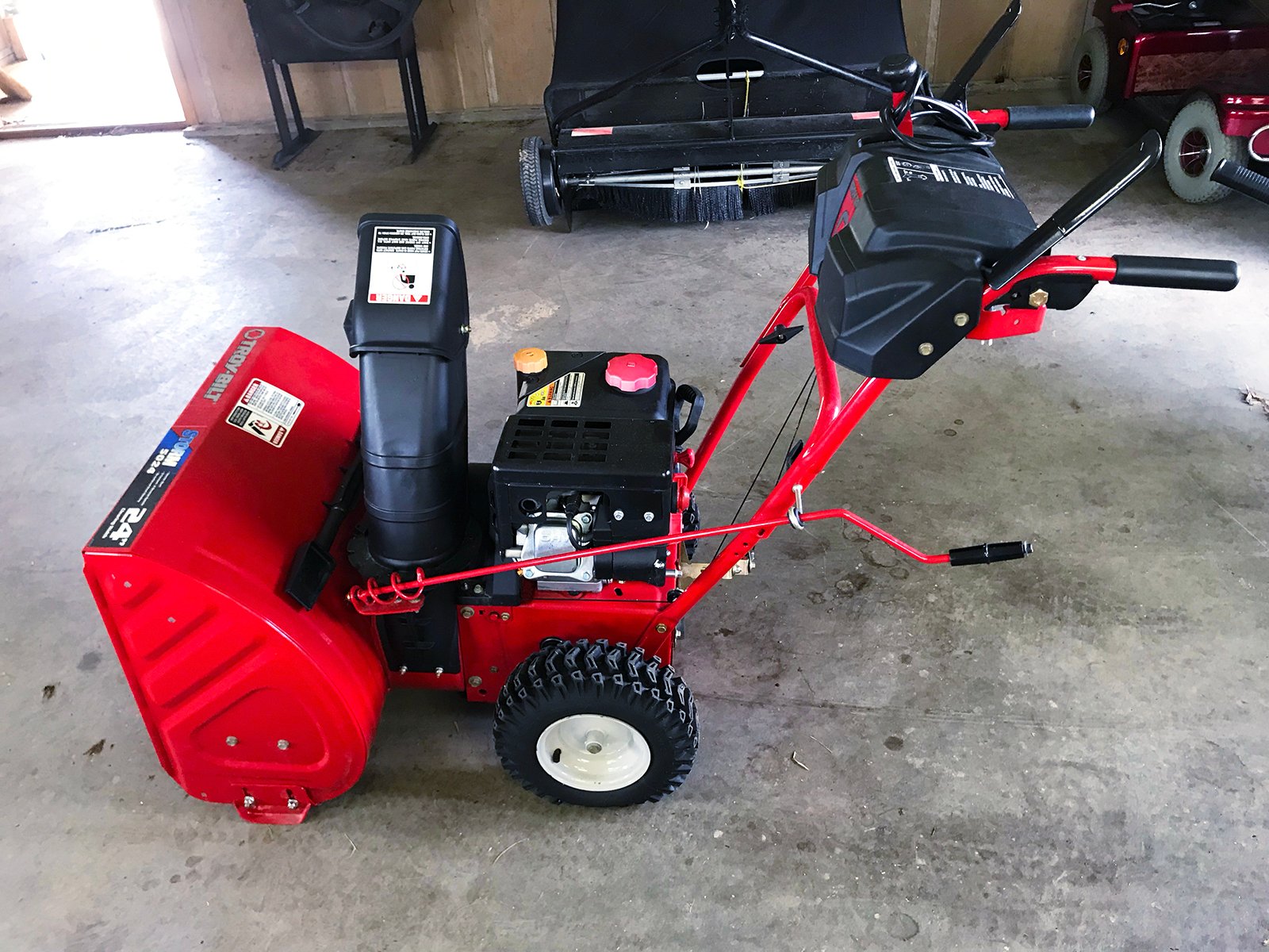 Property photo 5 - ONLINE ONLY PERSONAL PROPERTY AUCTION