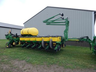 Property photo 17 - FARM EQUIPMENT AUCTION IN WILL COUNTY, ILLINOIS