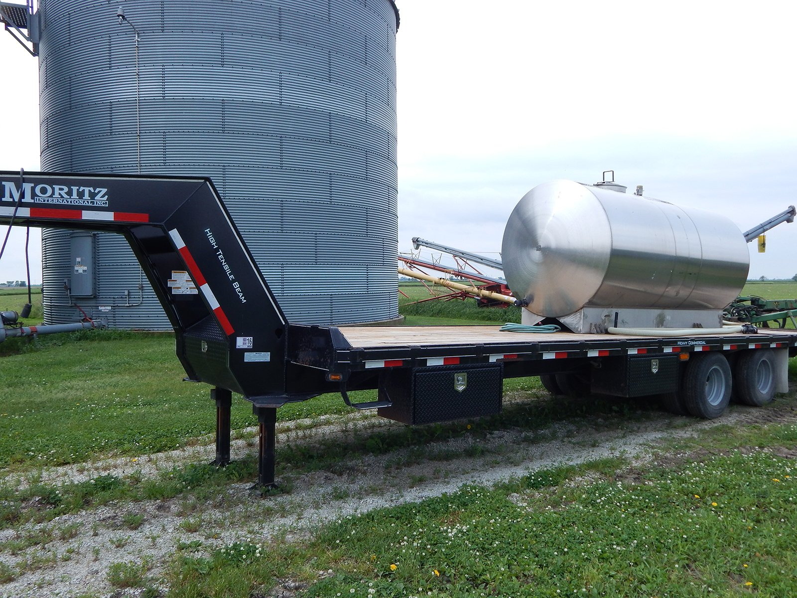 Property photo 33 - FARM EQUIPMENT AUCTION IN WILL COUNTY, ILLINOIS