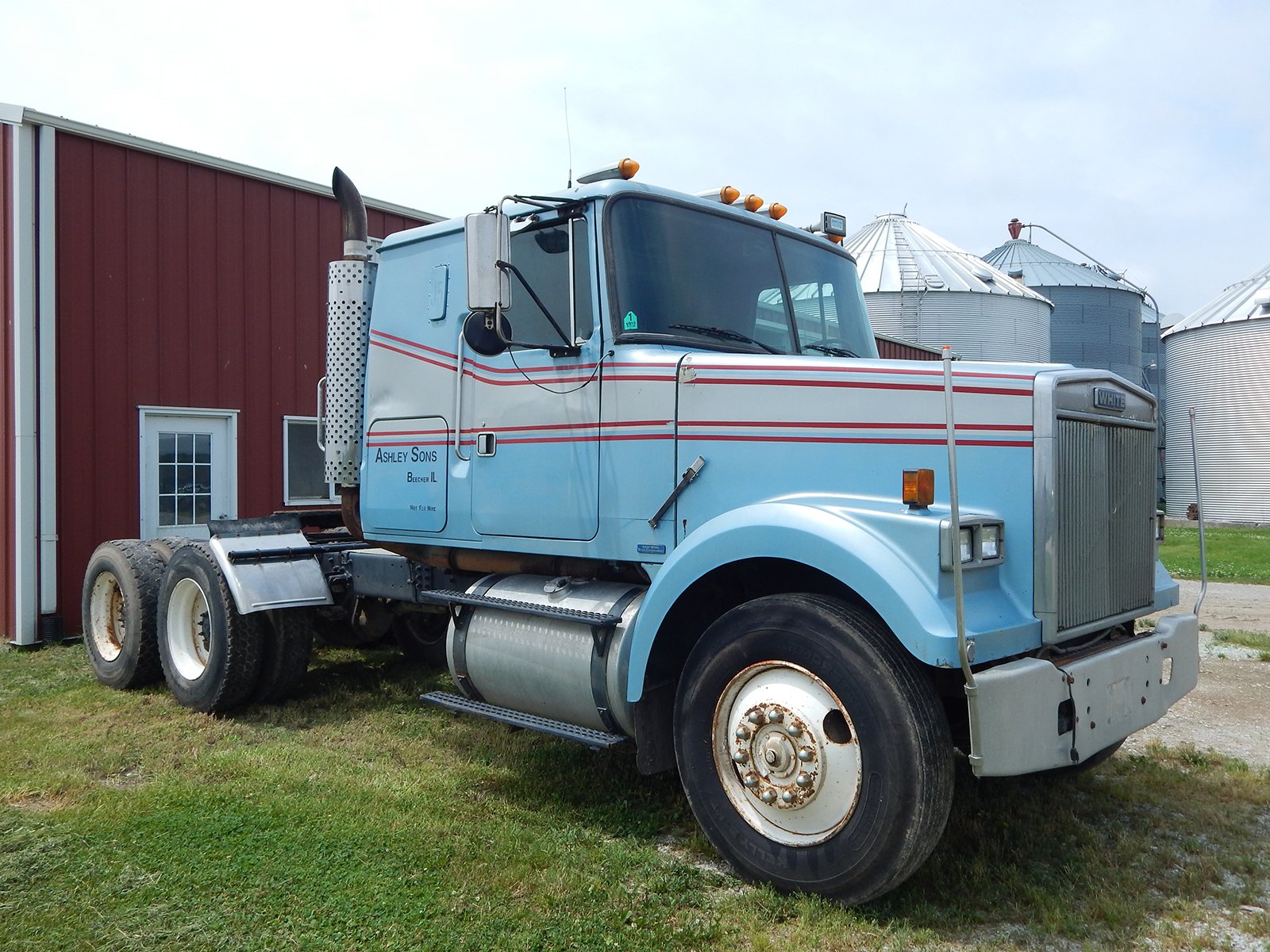 Property photo 14 - FARM EQUIPMENT AUCTION IN WILL COUNTY, ILLINOIS