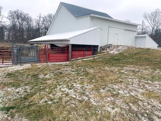Barn in Jay County, Indiana - REAL ESTATE AUCTION - 447+/- ACRES OFFERED IN 12 TRACTS & COMBINATIONS IN JAY COUNTY, INDIANA