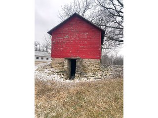 Barn in Jay County, Indiana - REAL ESTATE AUCTION - 447+/- ACRES OFFERED IN 12 TRACTS & COMBINATIONS IN JAY COUNTY, INDIANA
