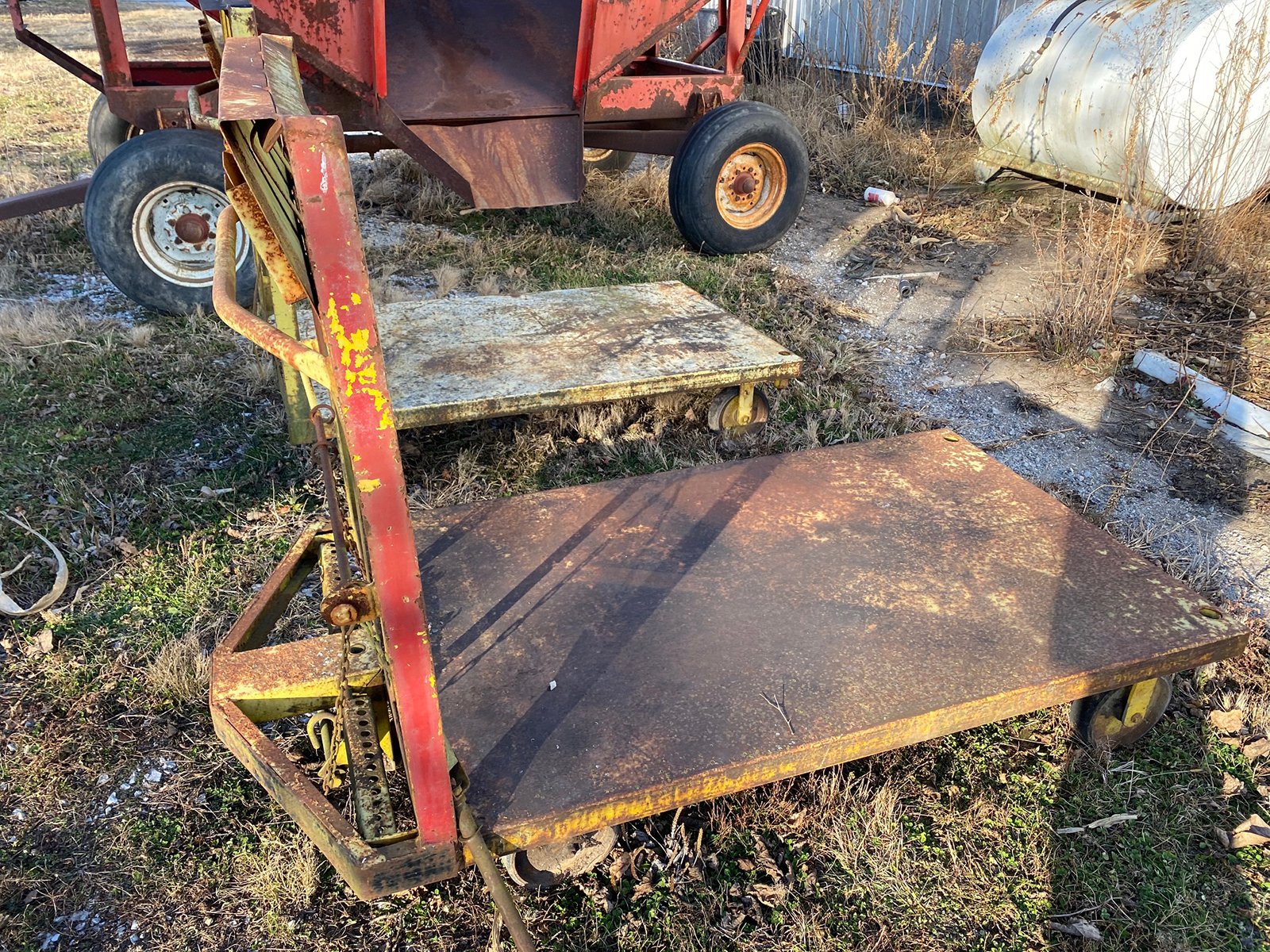 Property photo 27 - TIMED ONLINE ONLY - SMALL FARM EQUIP - LIVESTOCK EQUIP - MISC. TOOLS & PARTS AUCTION