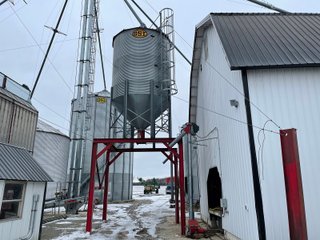 Property photo 60 - RETIREMENT FARM EQUIPMENT AUCTION IN HILLSDALE COUNTY, MICHIGAN