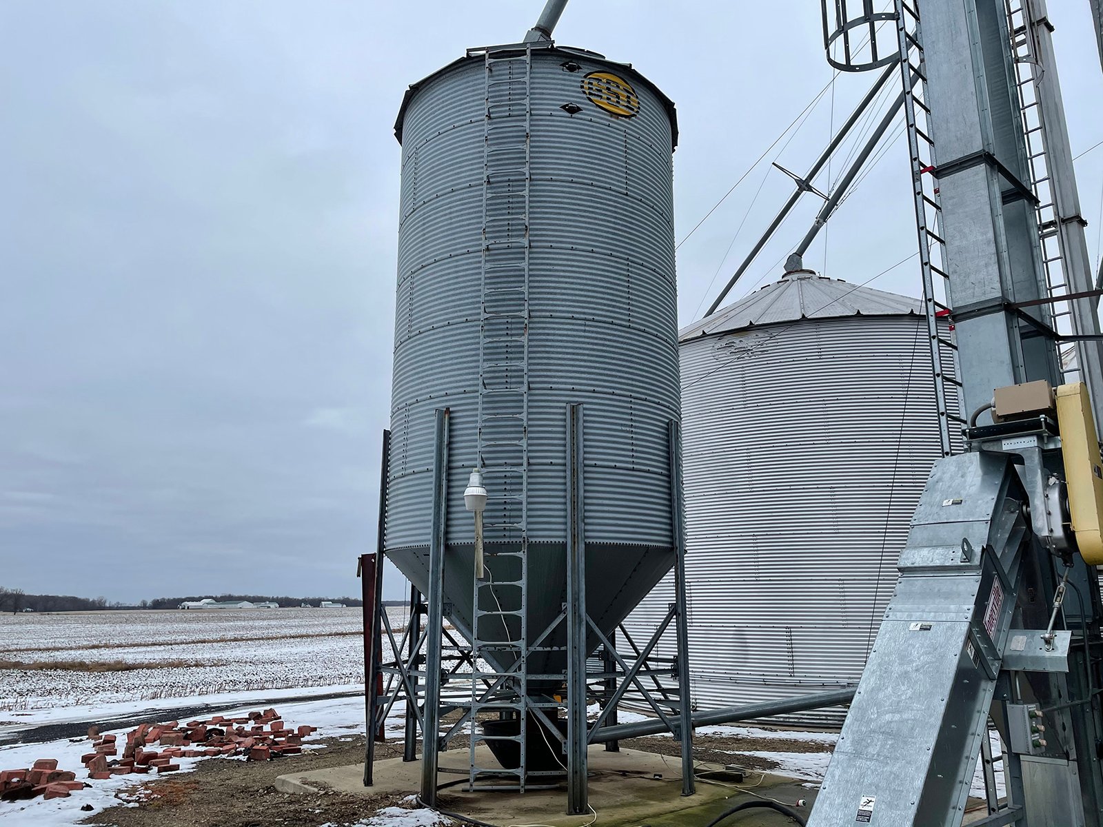 Property photo 63 - RETIREMENT FARM EQUIPMENT AUCTION IN HILLSDALE COUNTY, MICHIGAN