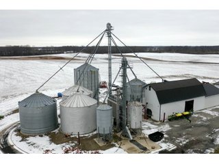 Property photo 55 - RETIREMENT FARM EQUIPMENT AUCTION IN HILLSDALE COUNTY, MICHIGAN