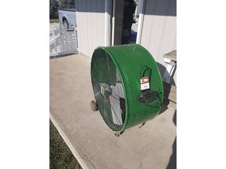 Property photo 333 - AREA FARMERS FARM EQUIPMENT AUCTION IN WHITLEY COUNTY, INDIANA