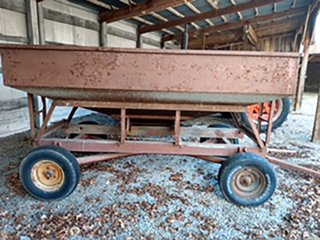 Property photo 185 - AREA FARMERS FARM EQUIPMENT AUCTION IN WHITLEY COUNTY, INDIANA