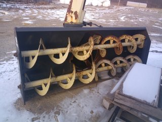 Property photo 353 - AREA FARMERS FARM EQUIPMENT AUCTION IN WHITLEY COUNTY, INDIANA