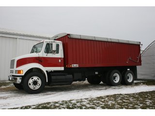 Property photo 223 - AREA FARMERS FARM EQUIPMENT AUCTION IN WHITLEY COUNTY, INDIANA