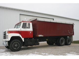 Property photo 226 - AREA FARMERS FARM EQUIPMENT AUCTION IN WHITLEY COUNTY, INDIANA