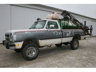 Property photo 100 - AREA FARMERS FARM EQUIPMENT AUCTION IN WHITLEY COUNTY, INDIANA