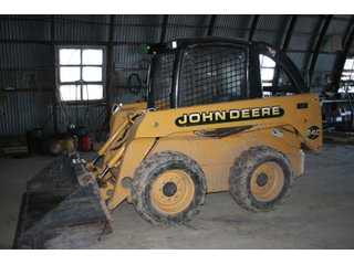 Property photo 65 - AREA FARMERS FARM EQUIPMENT AUCTION IN WHITLEY COUNTY, INDIANA