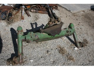 Property photo 303 - AREA FARMERS FARM EQUIPMENT AUCTION IN WHITLEY COUNTY, INDIANA