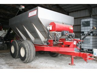 Property photo 80 - AREA FARMERS FARM EQUIPMENT AUCTION IN WHITLEY COUNTY, INDIANA