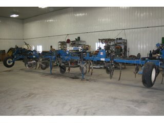 Property photo 78 - AREA FARMERS FARM EQUIPMENT AUCTION IN WHITLEY COUNTY, INDIANA