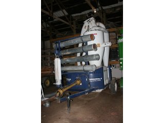 Property photo 202 - AREA FARMERS FARM EQUIPMENT AUCTION IN WHITLEY COUNTY, INDIANA