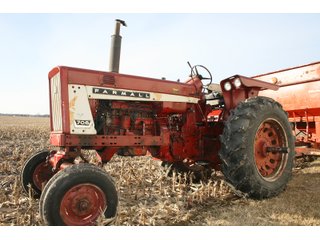Property photo 19 - AREA FARMERS FARM EQUIPMENT AUCTION IN WHITLEY COUNTY, INDIANA