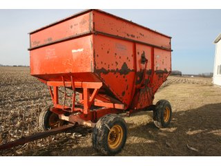 Property photo 177 - AREA FARMERS FARM EQUIPMENT AUCTION IN WHITLEY COUNTY, INDIANA