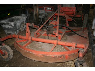 Property photo 143 - AREA FARMERS FARM EQUIPMENT AUCTION IN WHITLEY COUNTY, INDIANA